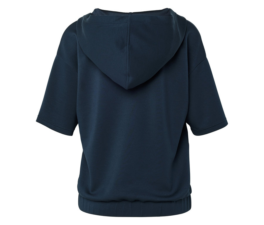 Rückansicht eines dunkelblauen Kapuzenpullovers mit kurzen Ärmeln und elastischem Bund.