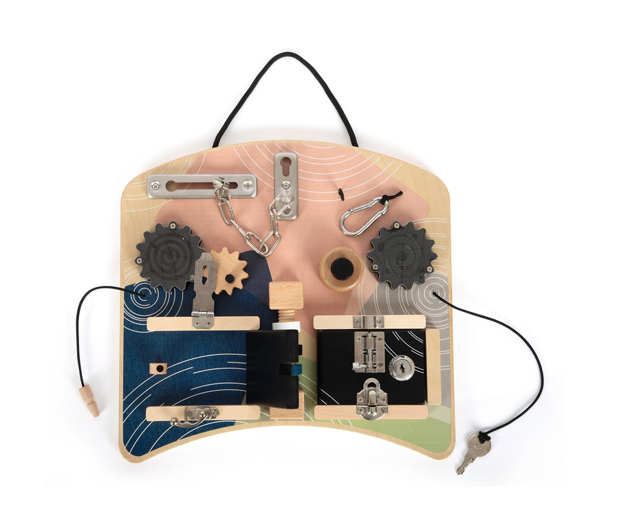 small foot Motorikbrett »Schlösser und Rotation« aus Holz mit diversen Schlössern, Zahnrädern und Drehelementen.