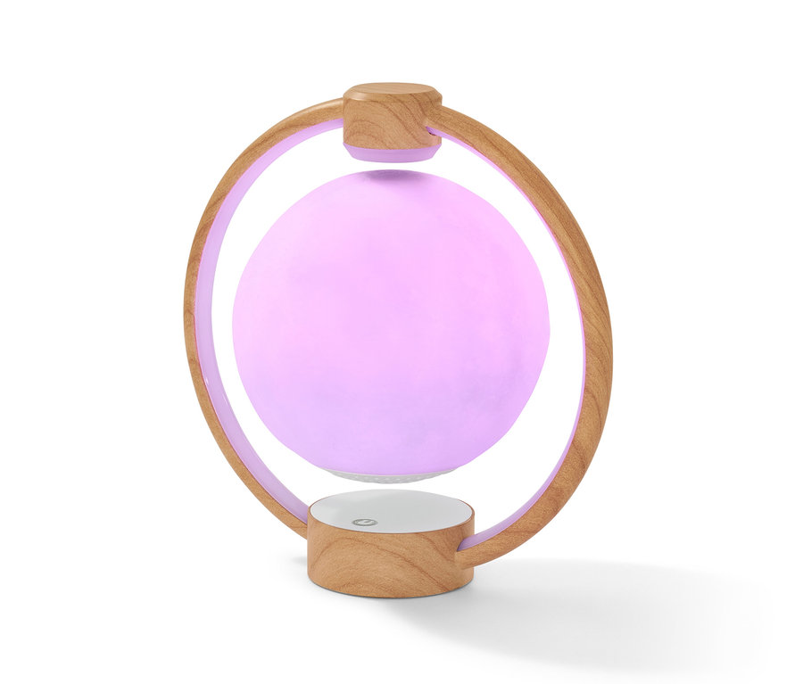 Schwebender LED-Bluetooth®-Lautsprecher »Mond« in einem Holzrahmen.