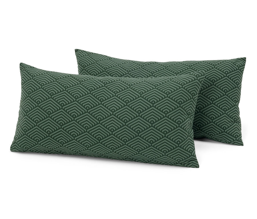 Zwei rechteckige Kissen mit einem geometrischen Muster in Grüntönen.