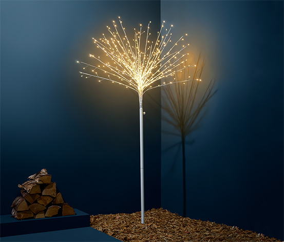 Baum mit Micro-LEDs
