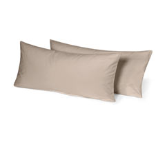 2 Perkal-Kopfkissenbezüge, beige