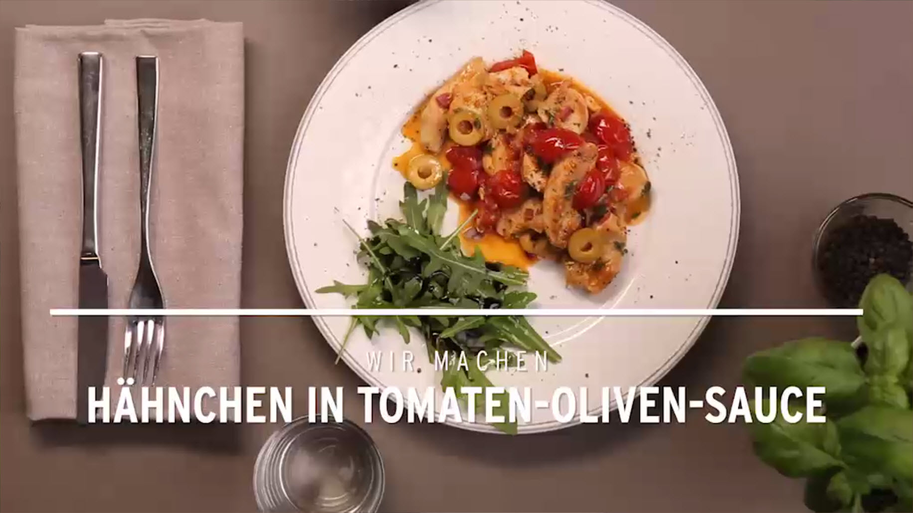 Video Hähnchengeschnetzeltes in Tomaten-Oliven-Sauce