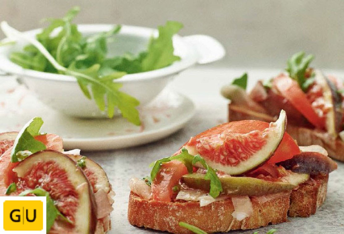Bruschetta mit Tomaten und Feigen